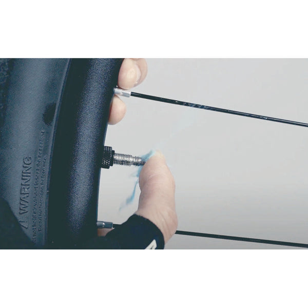 Tubi Valve Cleaner